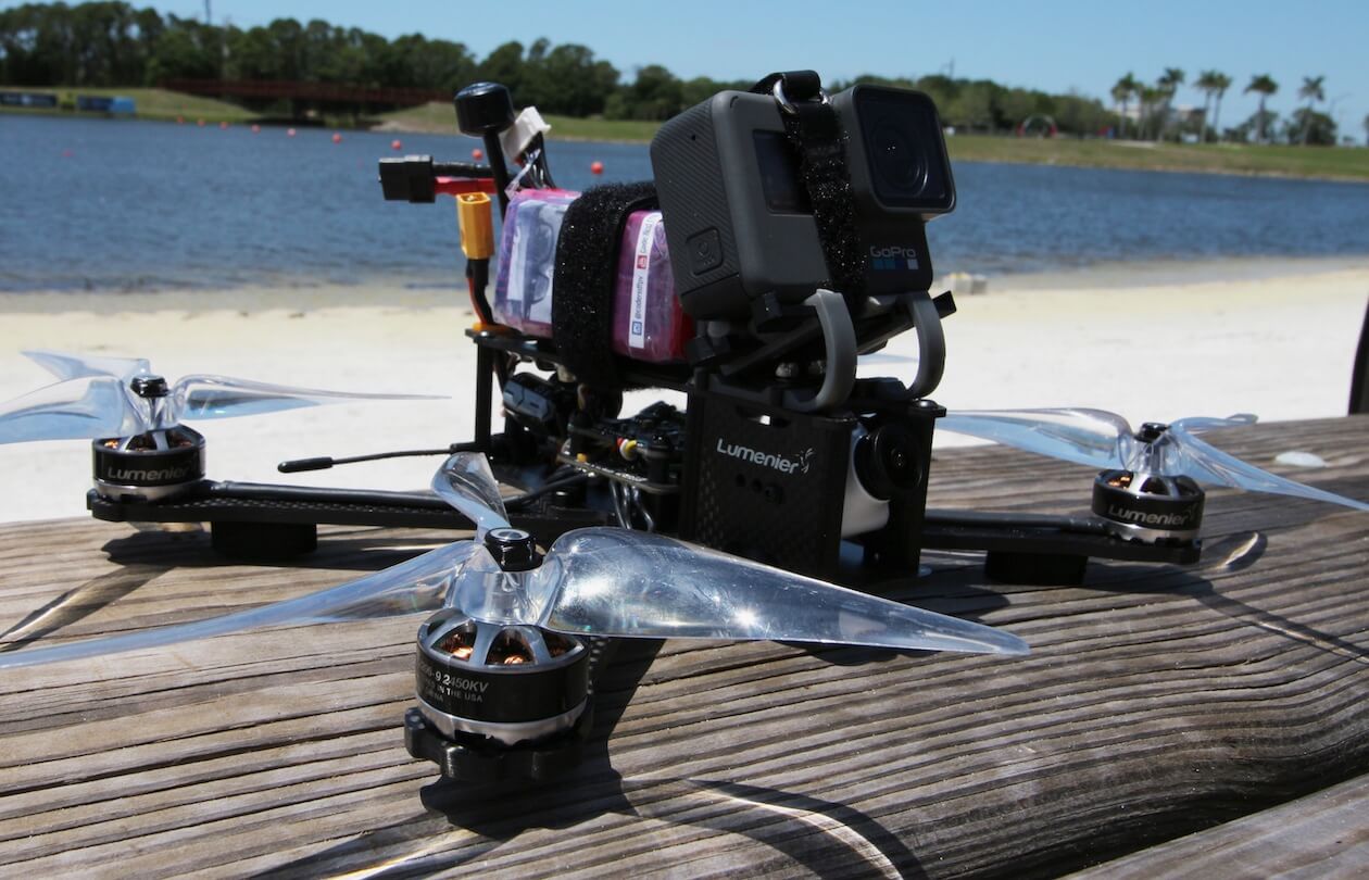 Codereds custom built QAV-R by Quantummechanic